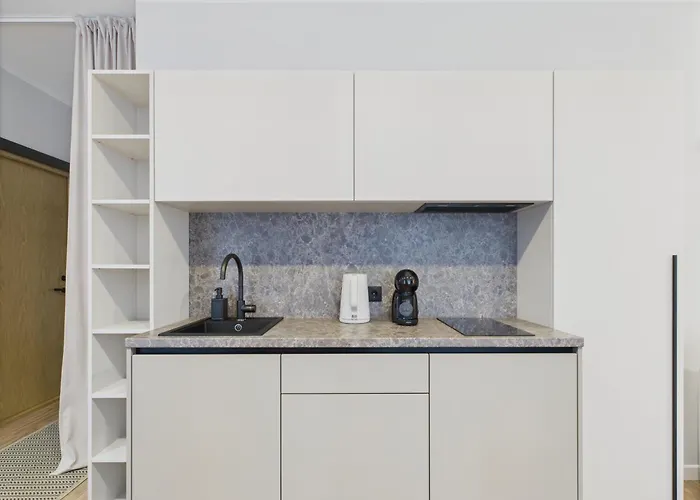 P6-a Old Town Apartment *